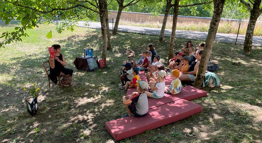Histoires à l'ombre des noyers - jeune public